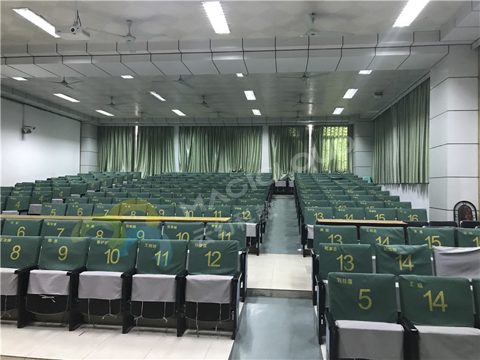 安徽省淮北市第一中學2_副本.jpg
