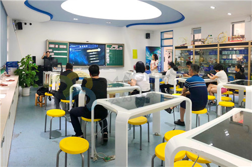 廣東省深圳市南山區第二外國語學校.jpg